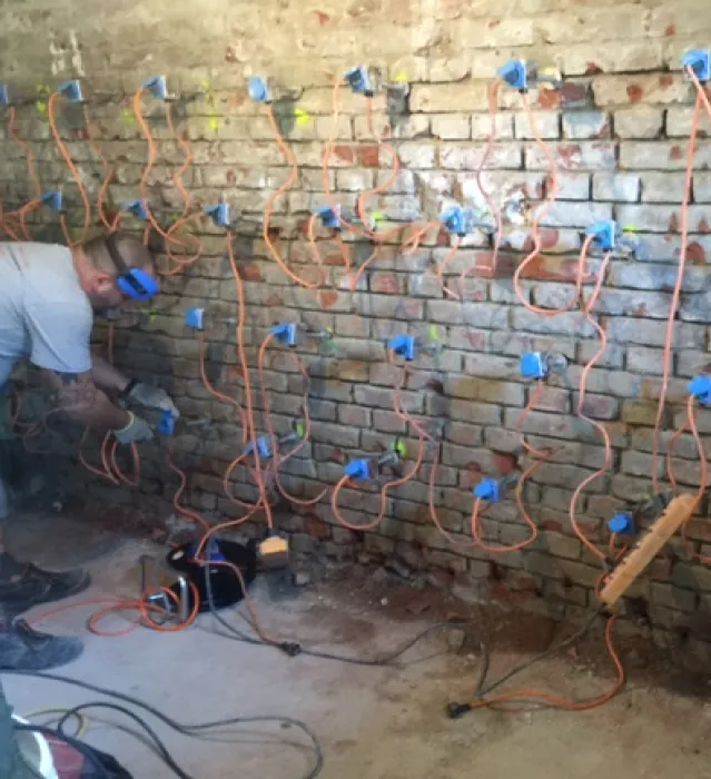 Waterproof - Slideshow